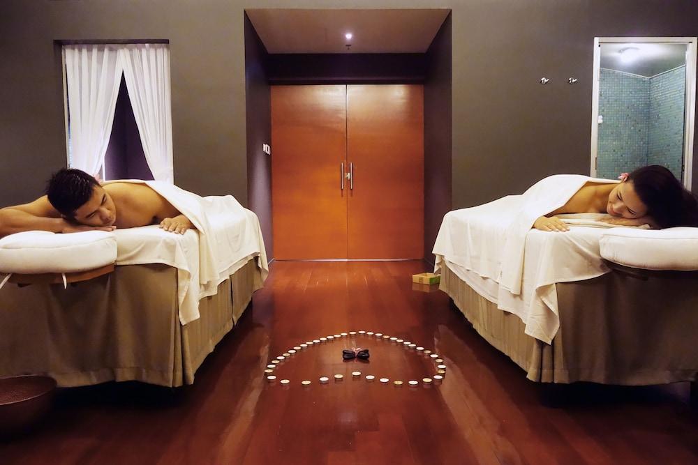 Moevenpick Centre Hotel Jakarta