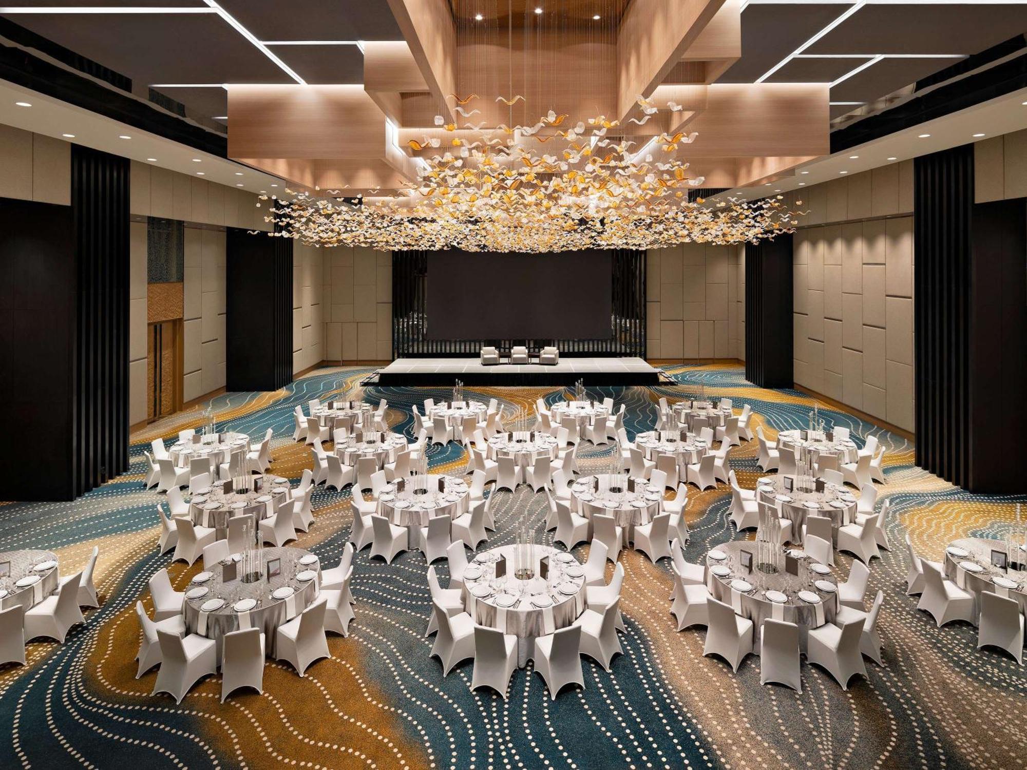 Moevenpick Centre Hotel